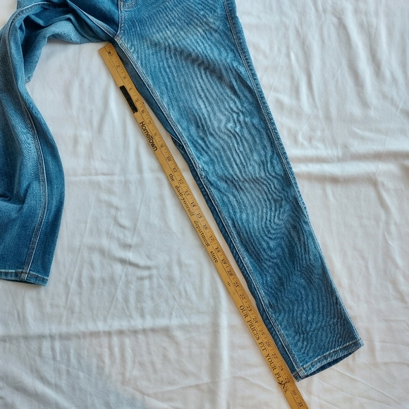 DU/ER Duer Performance Denim Girlfriend Jean Indigo Medium Wash Size 25 - Picture 15 of 16